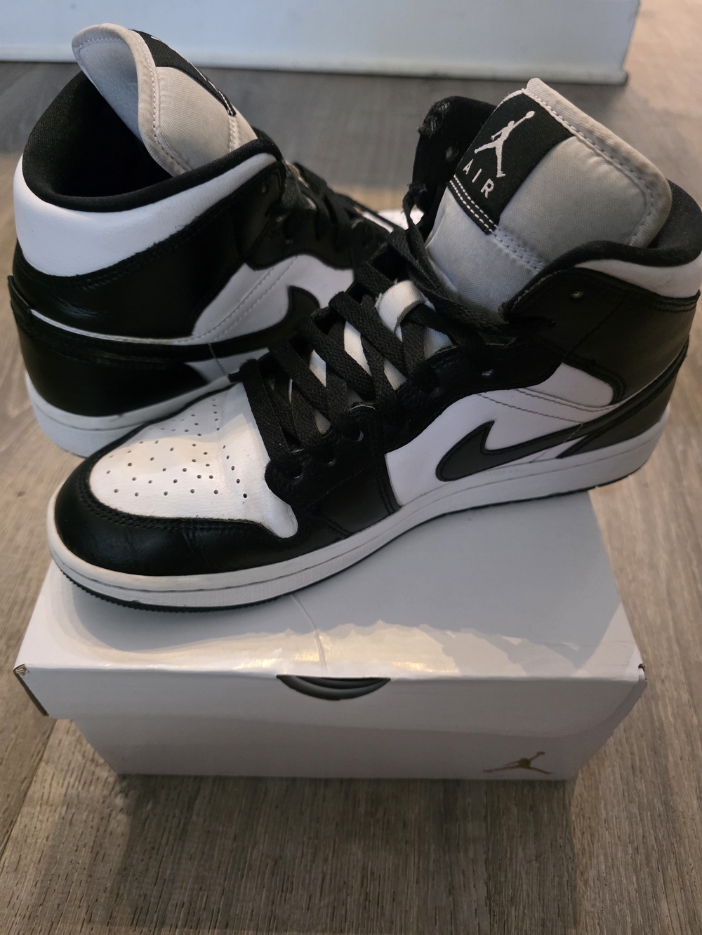 Nike Jordan Black & White High-Top Sneakers - Picture 12 of 14